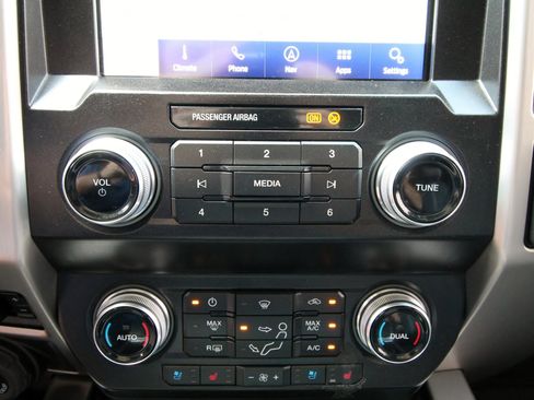 Used 2021 Ford F250 Platinum image 35