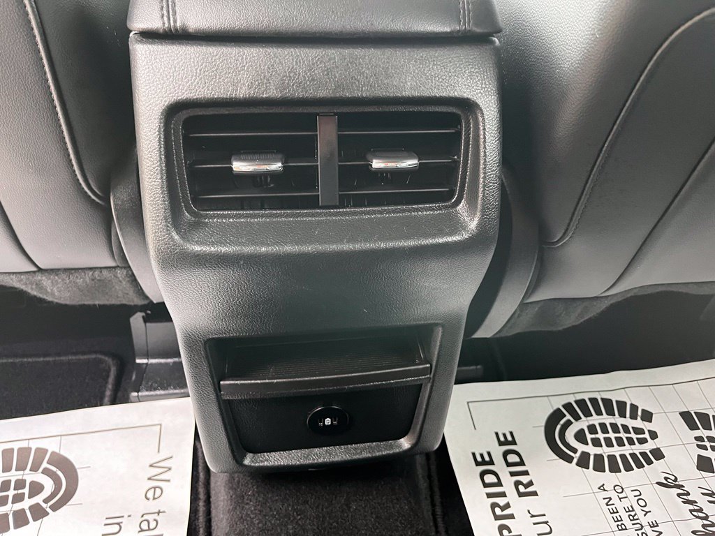 Used 2024 Ford Edge SEL AWD/4WD image 26