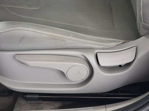 Used 2021 Hyundai Elantra SEL FWD image 15