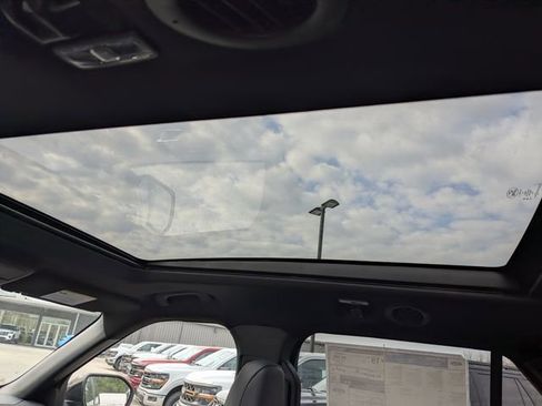 New 2026 Ford Explorer Tremor image 25
