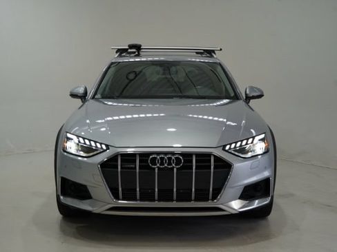 Used 2023 Audi A4 2.0T allroad Premium Plus AWD/4WD image 2