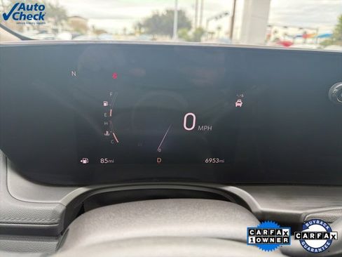 Used 2025 Buick Encore GX Avenir w/ Avenir Technology Package image 16