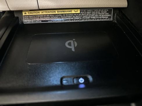 Used 2020 Toyota Camry XLE w/ Driver Assist Package image 24