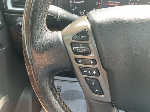 Used 2021 Nissan Titan Platinum Reserve w/ Moonroof Package AWD/4WD image 18