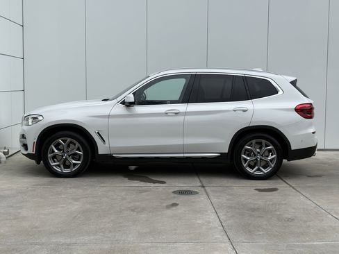 Used 2021 BMW X3 xDrive30i w/ Premium Package image 4