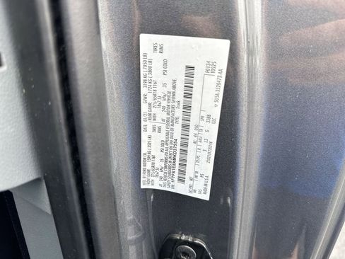 Used 2021 Ford F150 Lariat w/ Equipment Group 502A High image 28