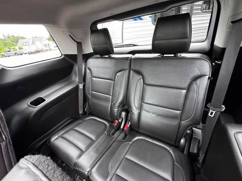 Used 2019 GMC Acadia SLT AWD/4WD image 10