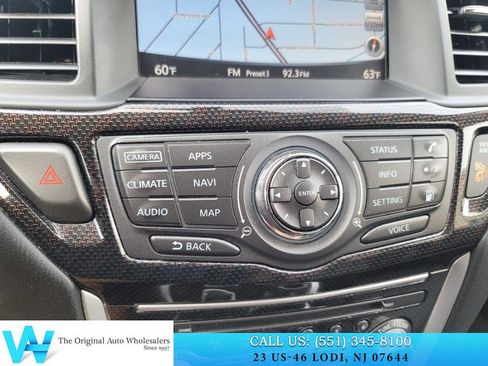 Used 2019 Nissan Pathfinder SL image 24