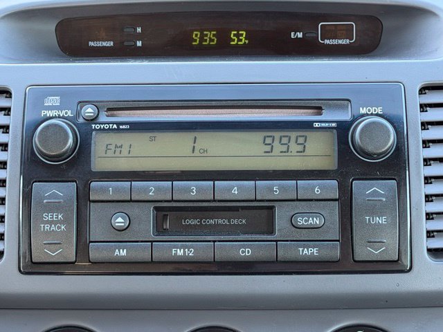 Used 2004 Toyota Camry LE FWD image 21