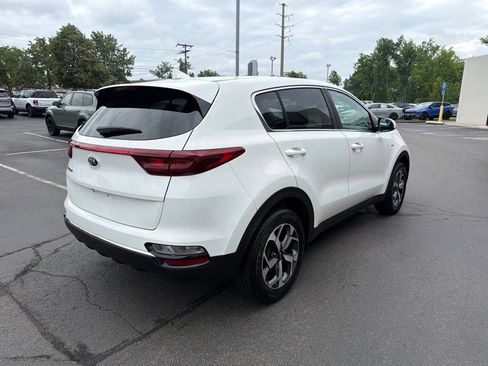 Used 2020 Kia Sportage LX AWD/4WD image 8