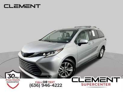 Used 2021 Toyota Sienna Limited