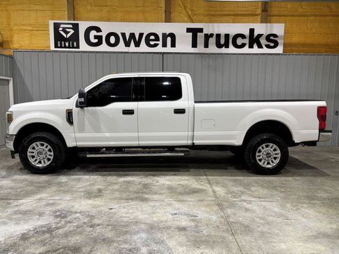 Used 2019 Ford F350 XLT w/ XLT Value Package AWD/4WD image 2