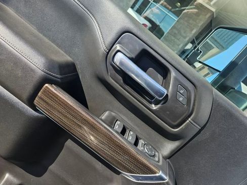 Used 2021 Chevrolet Silverado 2500 LT w/ Fleet Comfort Package image 11