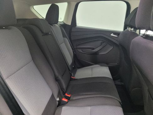 Used 2017 Ford Escape SE FWD image 19