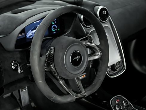 Used 2019 McLaren 600LT image 26