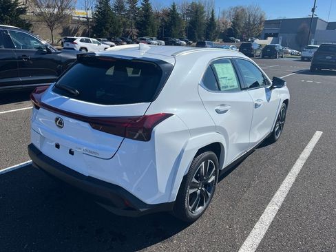 New 2026 Lexus UX 300h AWD image 3