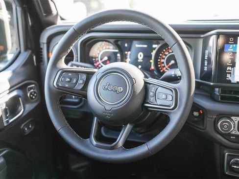 New 2026 Jeep Gladiator Mojave image 15