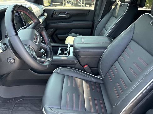 Used 2026 GMC Yukon XL AT4 Ultimate AWD/4WD image 16