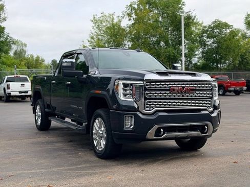 Used 2022 GMC Sierra 2500 Denali AWD/4WD image 3