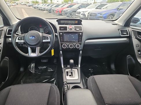 Used 2018 Subaru Forester 2.5i Premium w/ All-Weather Package AWD/4WD image 17
