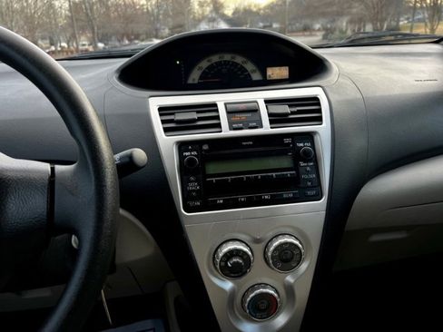 Used 2008 Toyota Yaris Sedan image 34