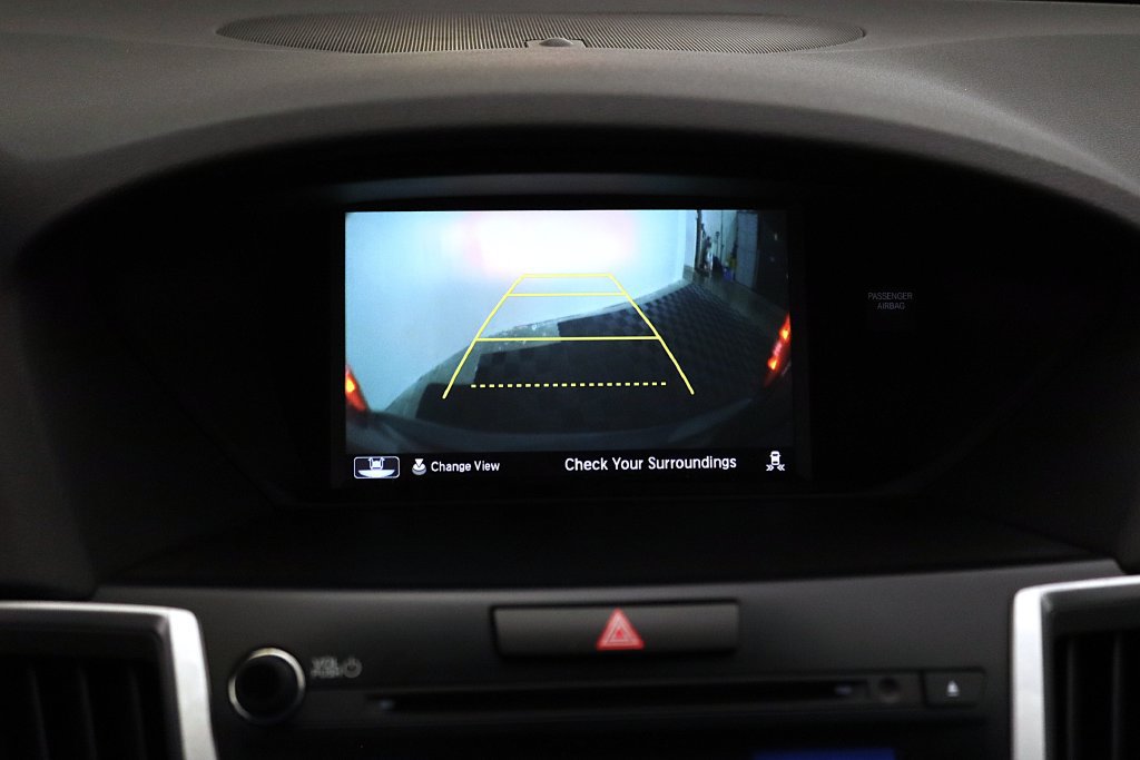 Used 2018 Acura TLX w/ Technology Package FWD image 17
