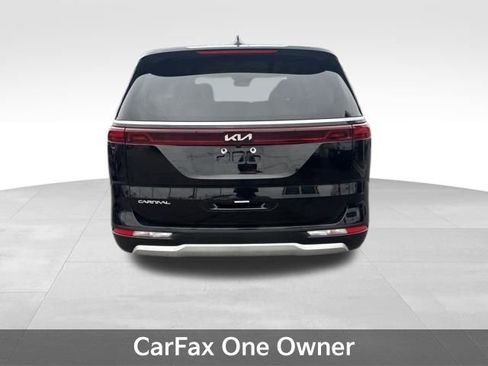 Used 2024 Kia Carnival LX image 6