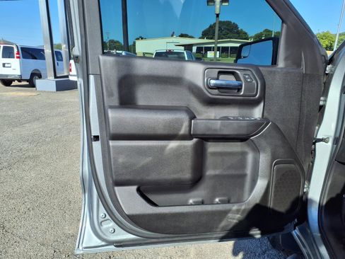 Used 2025 Chevrolet Silverado 1500 Custom AWD/4WD image 16