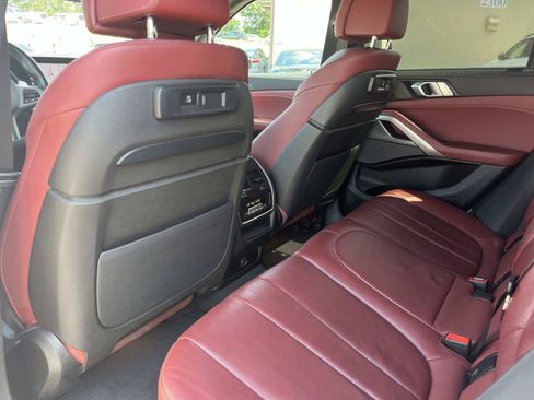 Used 2021 BMW X6 M50i w/ Executive Package AWD/4WD image 21