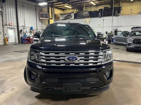 Used 2019 Ford Expedition Max Limited w/ Equipment Group 303A AWD/4WD image 8