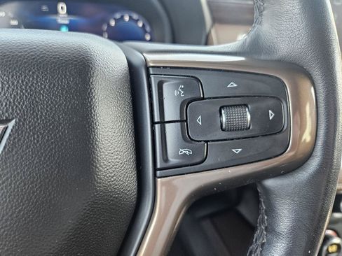 Used 2023 Chevrolet Suburban High Country w/ Advanced Technology Package AWD/4WD image 35