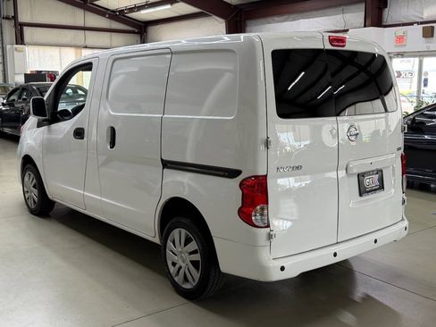 Used 2020 Nissan NV200 SV w/ Back Door Glass Package FWD image 4