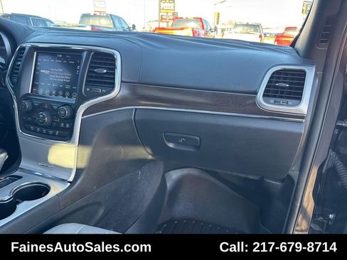 Used 2018 Jeep Grand Cherokee Limited image 98