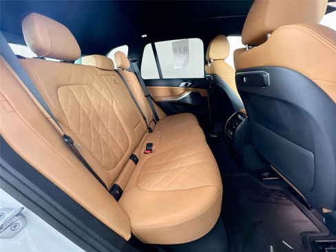 Certified 2026 BMW X5 xDrive50e image 25