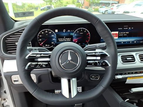 New 2026 Mercedes-Benz GLS 450 4MATIC image 14