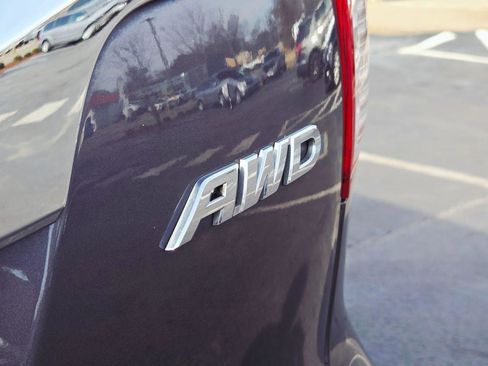 Used 2015 Honda CR-V LX image 10