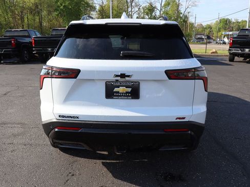New 2026 Chevrolet Equinox RS w/ Convenience Package III FWD image 29