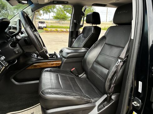 Used 2015 GMC Yukon XL Denali w/ Touring Package RWD image 23