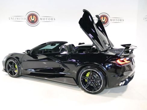 Used 2021 Chevrolet Corvette Stingray Premium Conv w/ Battery Protection Package image 37