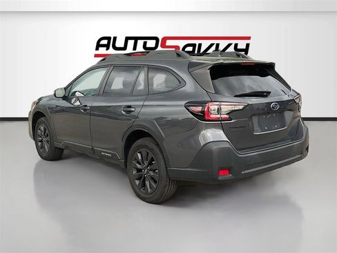 Used 2024 Subaru Outback Onyx Edition image 5