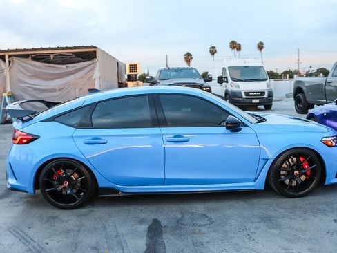 Used 2023 Honda Civic Type R image 13