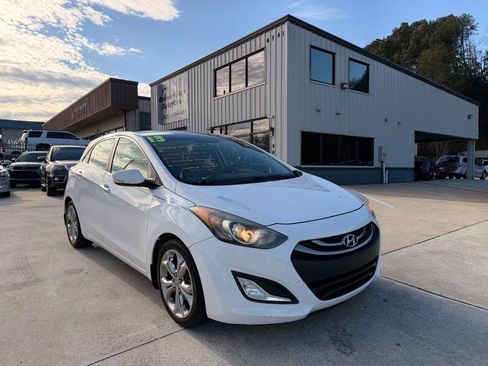 Used 2013 Hyundai Elantra GT w/ Tech Pkg image 1