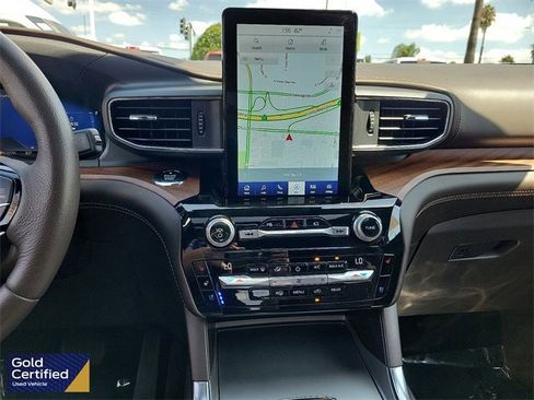 Certified 2021 Ford Explorer King Ranch w/ Premium Technology Package image 13