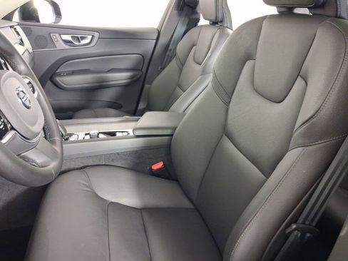 Used 2025 Volvo XC60 B5 Plus AWD/4WD image 20