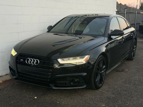 Used 2017 Audi S6 Premium Plus w/ Driver Assistance Package image 2