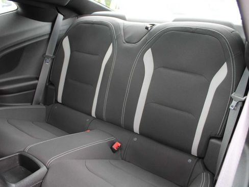 Used 2022 Chevrolet Camaro LT w/ Technology Package RWD image 10