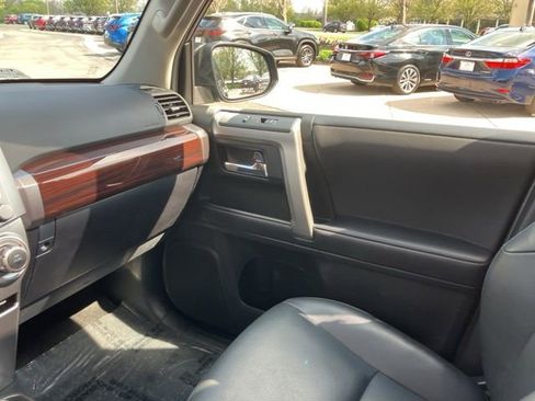 Used 2023 Toyota 4Runner Limited image 32