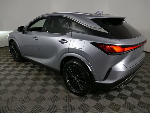 Used 2025 Lexus RX 350h w/ Accessory Package AWD/4WD image 5