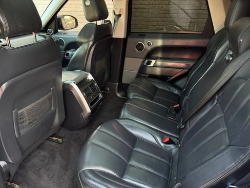Used 2015 Land Rover Range Rover Sport HSE AWD/4WD image 18