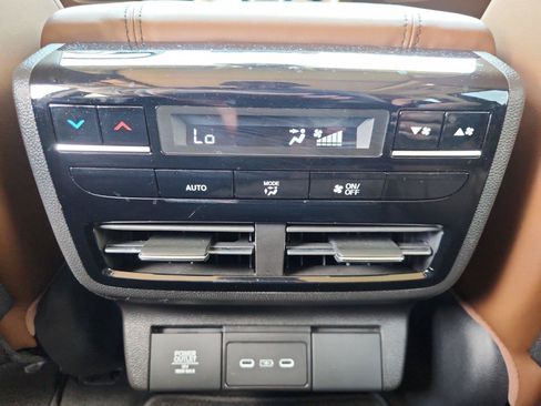 Used 2025 Acura MDX FWD w/ Technology Package image 22